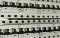 DL 1 Pole, 2 Pole &amp; 3 Pole Circuit Breakers