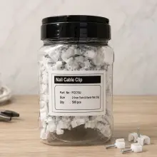 2.5mm Twin &amp; Earth Flat Plastic Cable Clips 500 QTY Jar - White