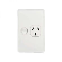 Highline VERTICAL SINGLE Power Point 10 Amp - White - SGPO1V