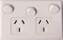 Highline Double Power Point With Extra Switch 10 Amp - White - SGPO2X