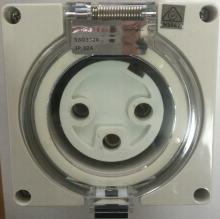 Highline 3 Pin 32amp Round Pin Female Socket Outlet IP66 - Single Phase - Impact And Chemical Resistant